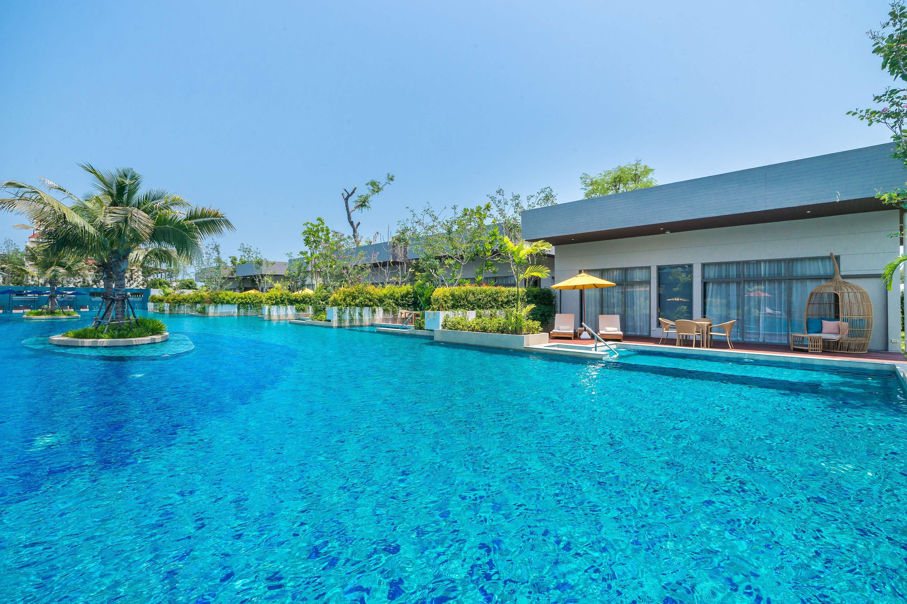 Avani+ Hua Hin Resort Cha-Am Exterior foto