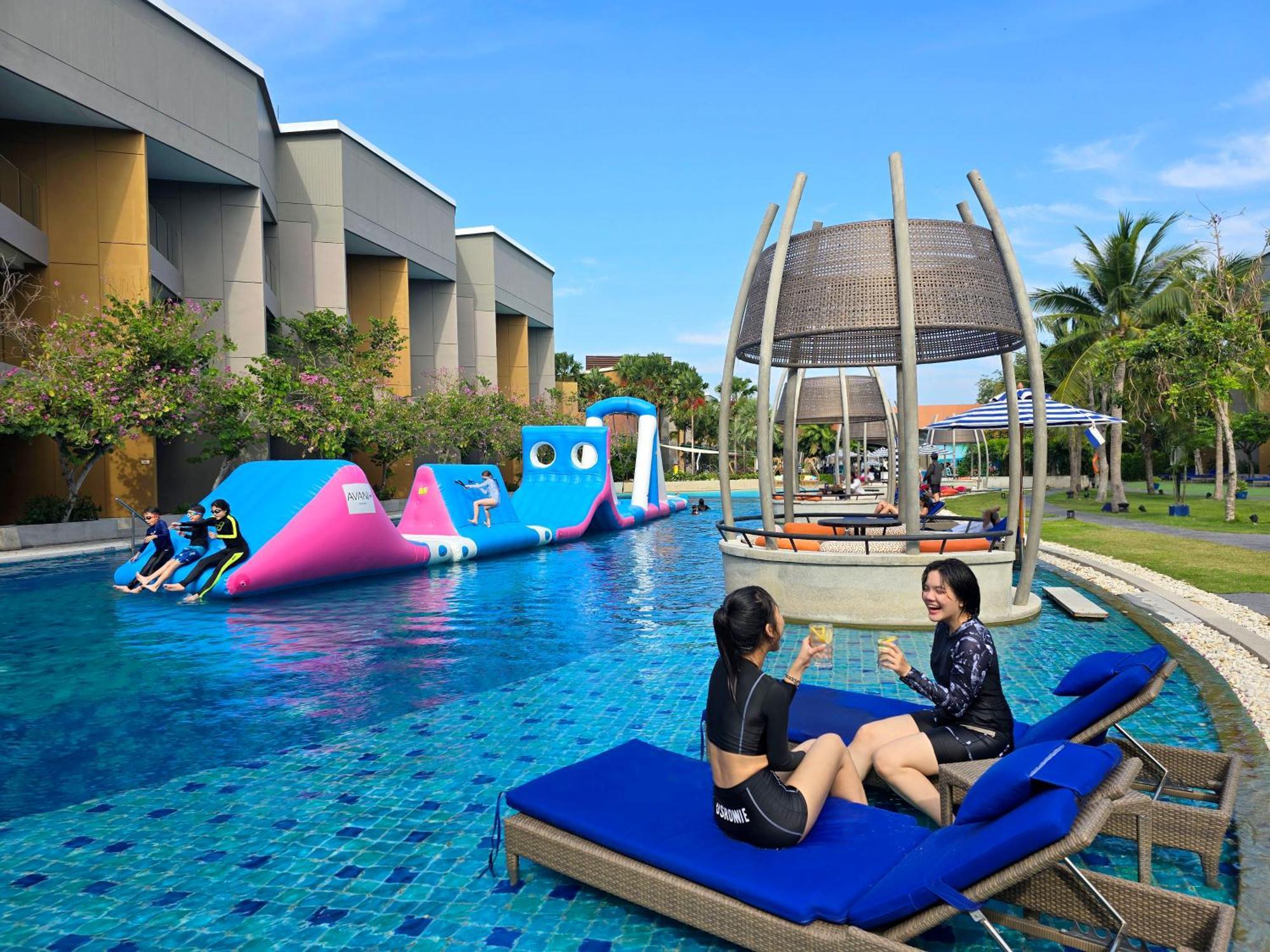 Avani+ Hua Hin Resort Cha-Am Exterior foto